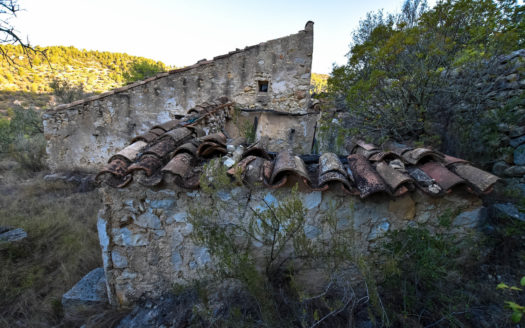 Ruïnes sense accés amb cotxe (251)