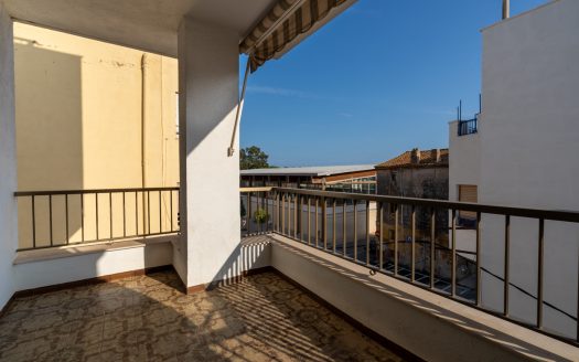 Spacious flat in La Rapita (594)