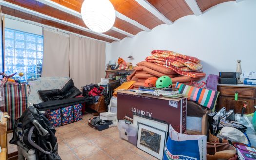 Descomunal finca con casa para vivir (815)