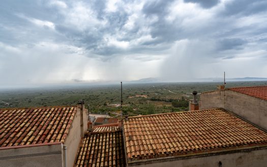 Casa de poble amb passat (865)