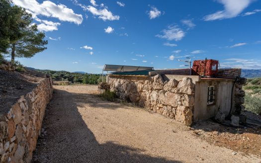 Agua de riego y bonitas vistas (957)